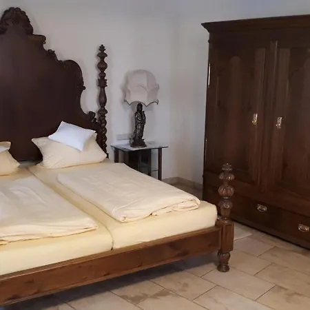 Prisma Burg Hotel 4*
